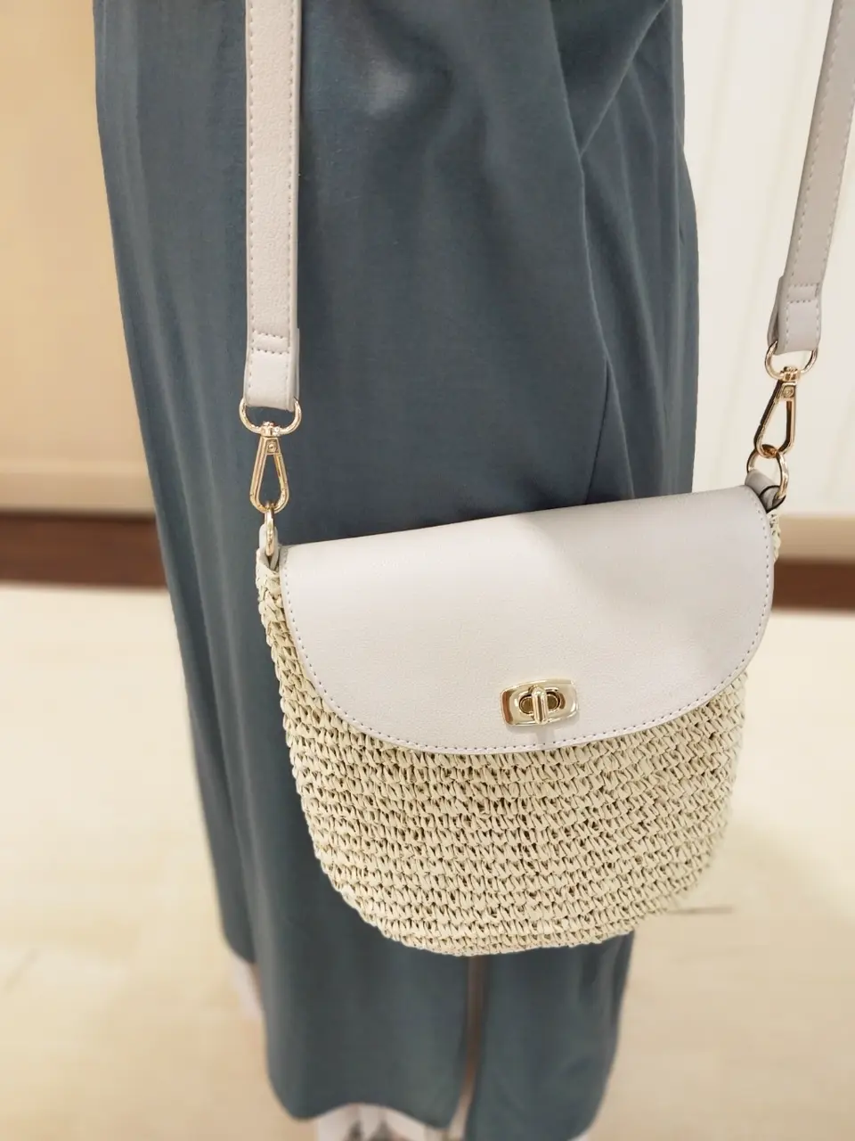 ANY 重永 コーディネート画像