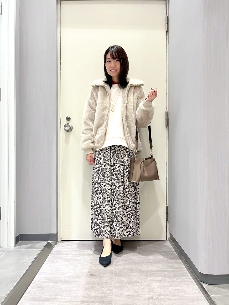 ANY 金井 コーディネート画像