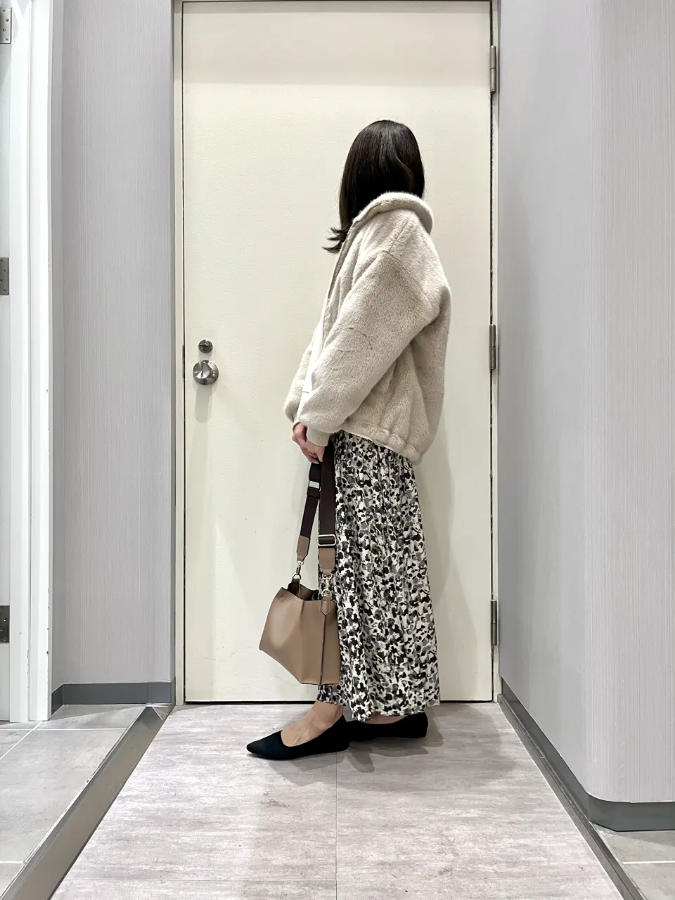 ANY 金井 コーディネート画像