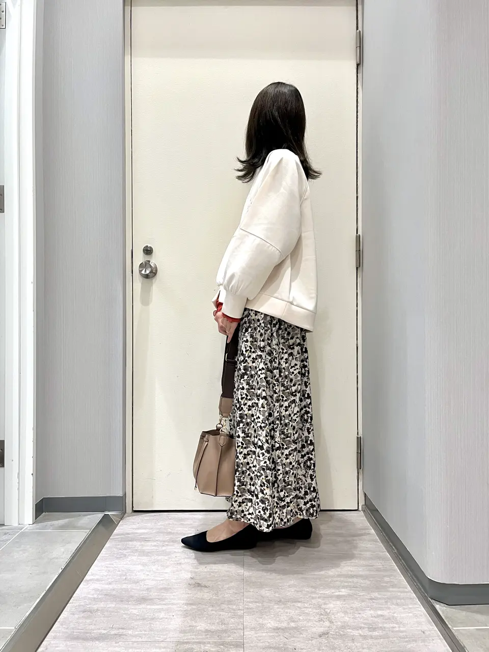 ANY 金井 コーディネート画像