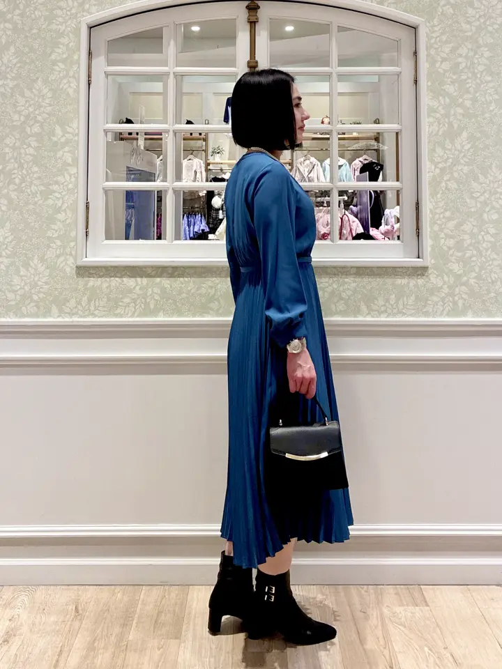 ANY SIS MIKA コーディネート画像