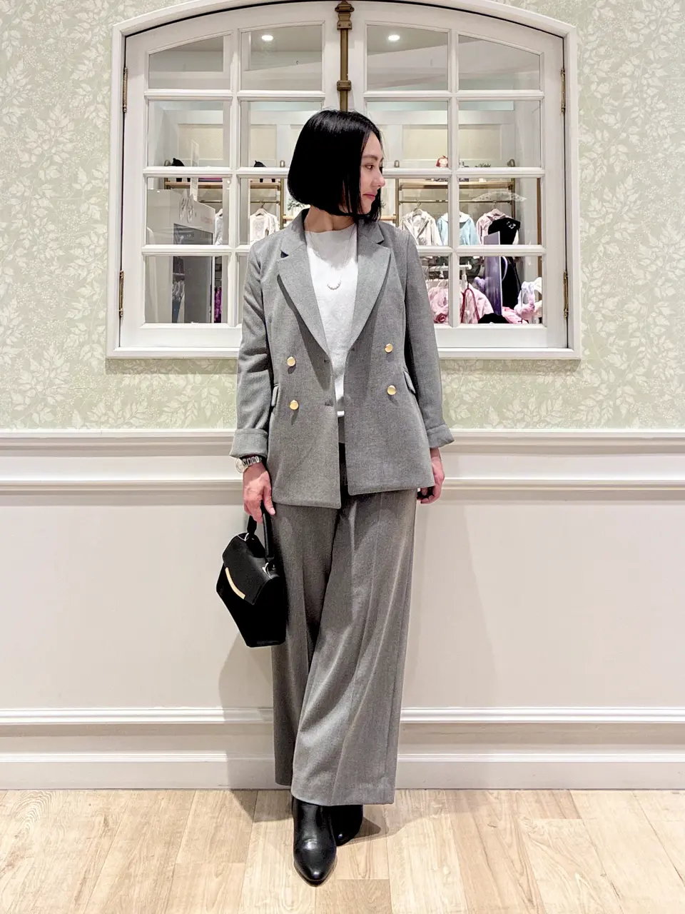 ANY SIS MIKA コーディネート画像