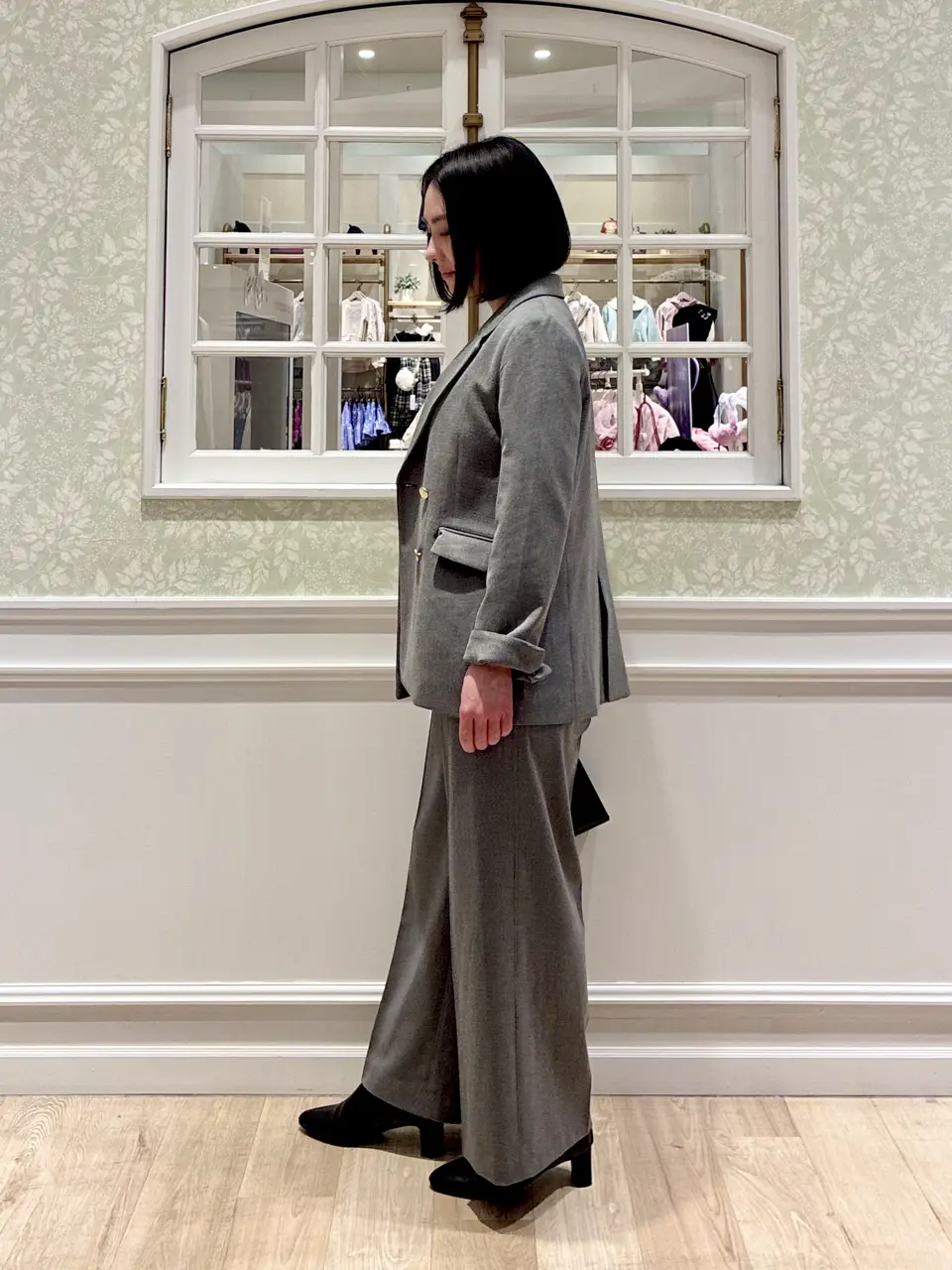 ANY SIS MIKA コーディネート画像