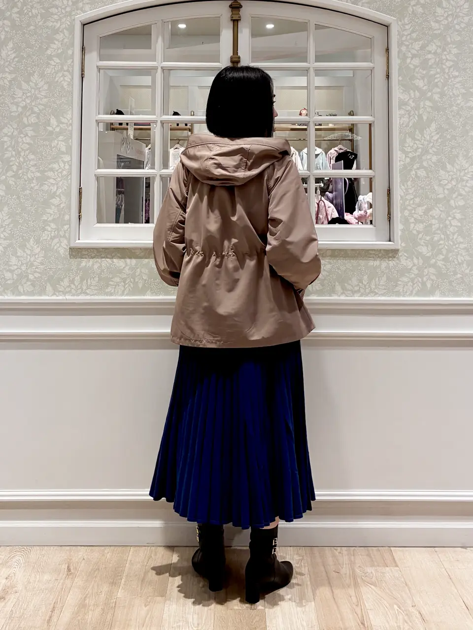 ANY SIS MIKA コーディネート画像