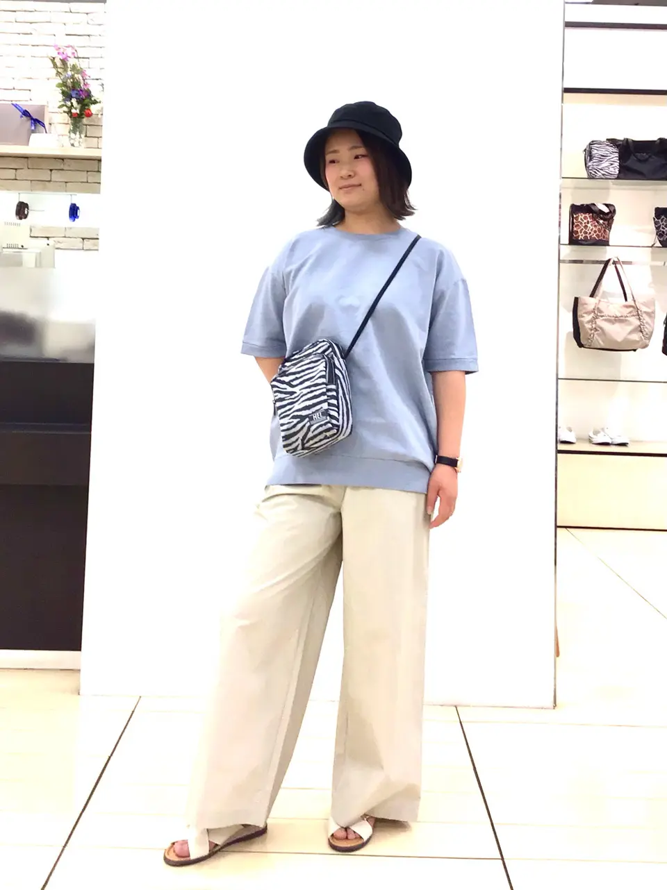  スタッフ コーディネート画像