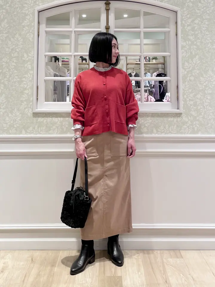 ANY MIKA コーディネート画像