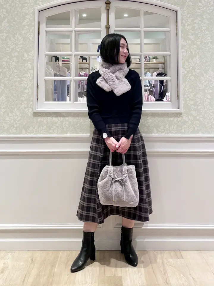 ANY SIS MIKA コーディネート画像