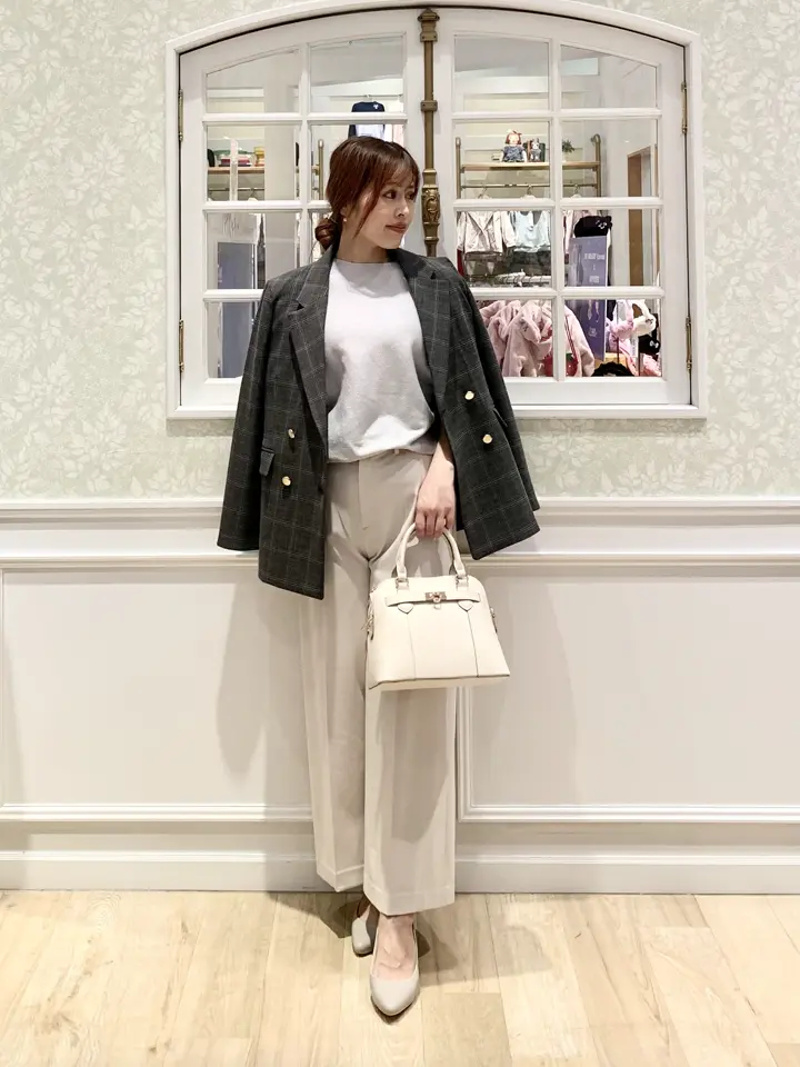 ANY SIS MIHO コーディネート画像