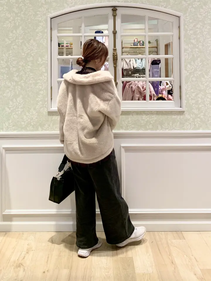 ANY MIHO コーディネート画像