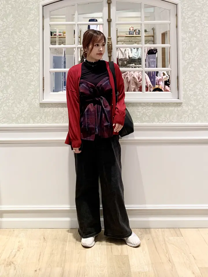 ANY MIHO コーディネート画像