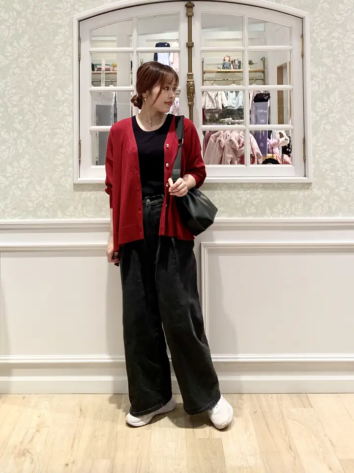 ANY MIHO コーディネート画像