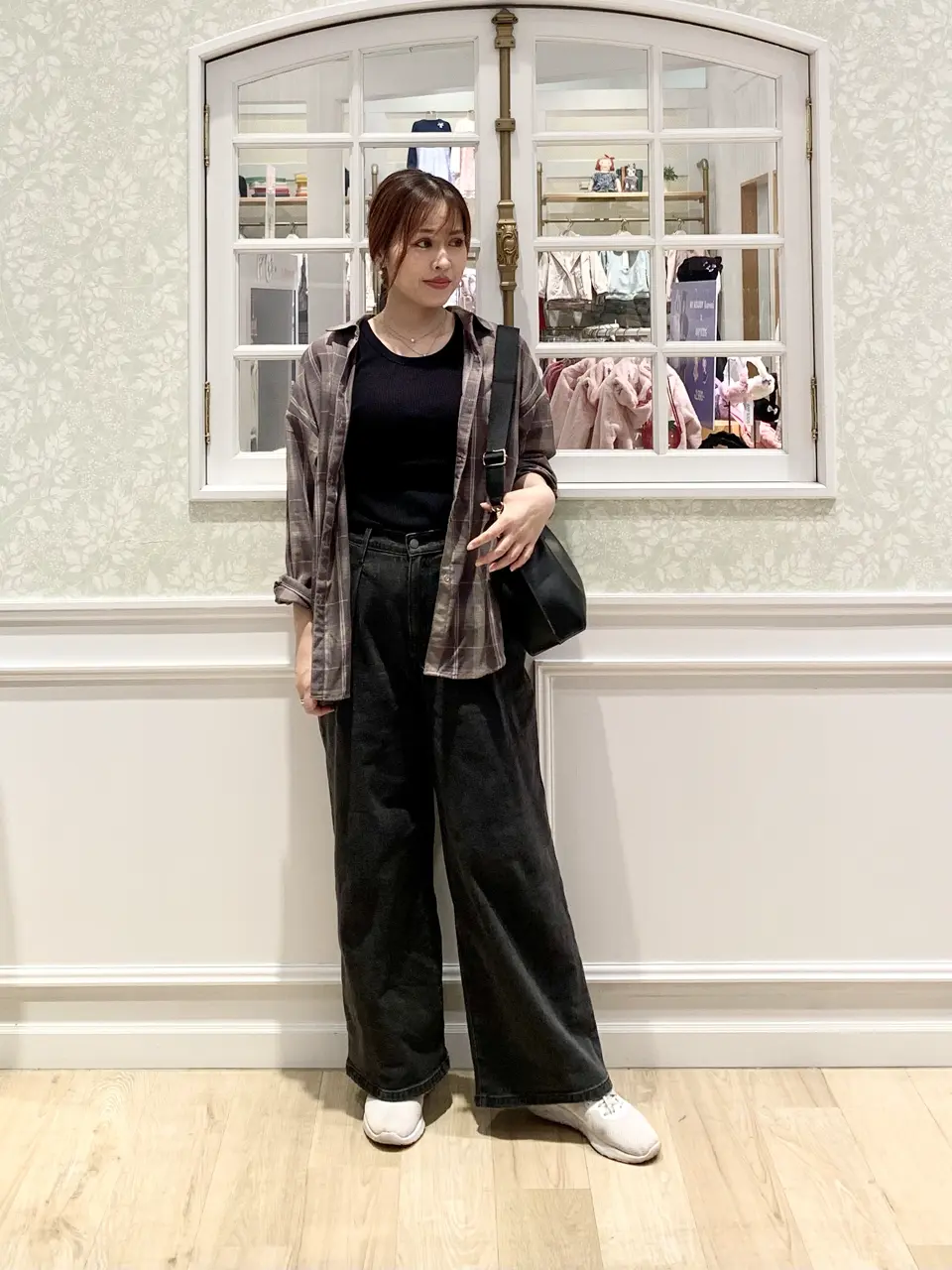 ANY MIHO コーディネート画像