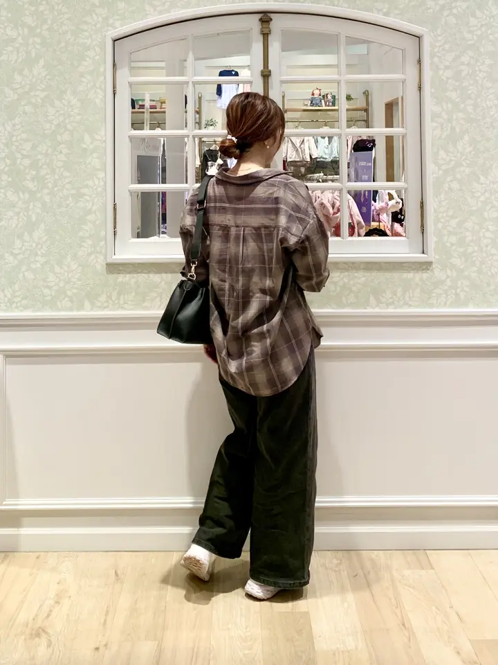 ANY MIHO コーディネート画像