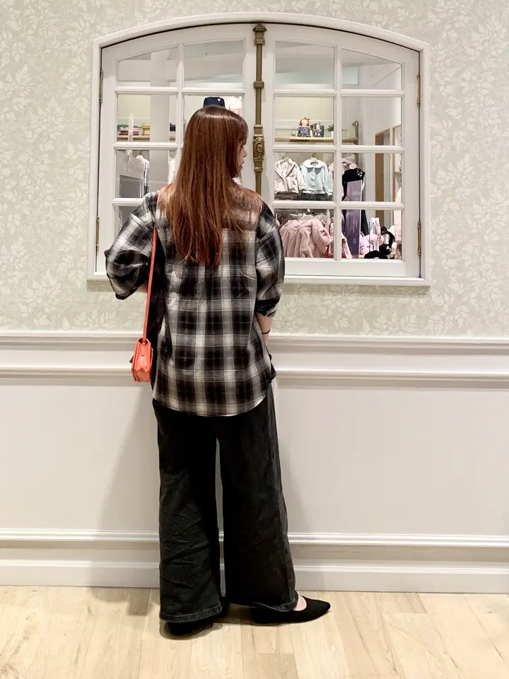 ANY MIHO コーディネート画像