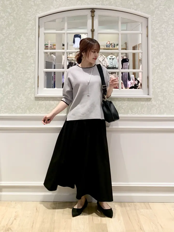 ANY MIHO コーディネート画像