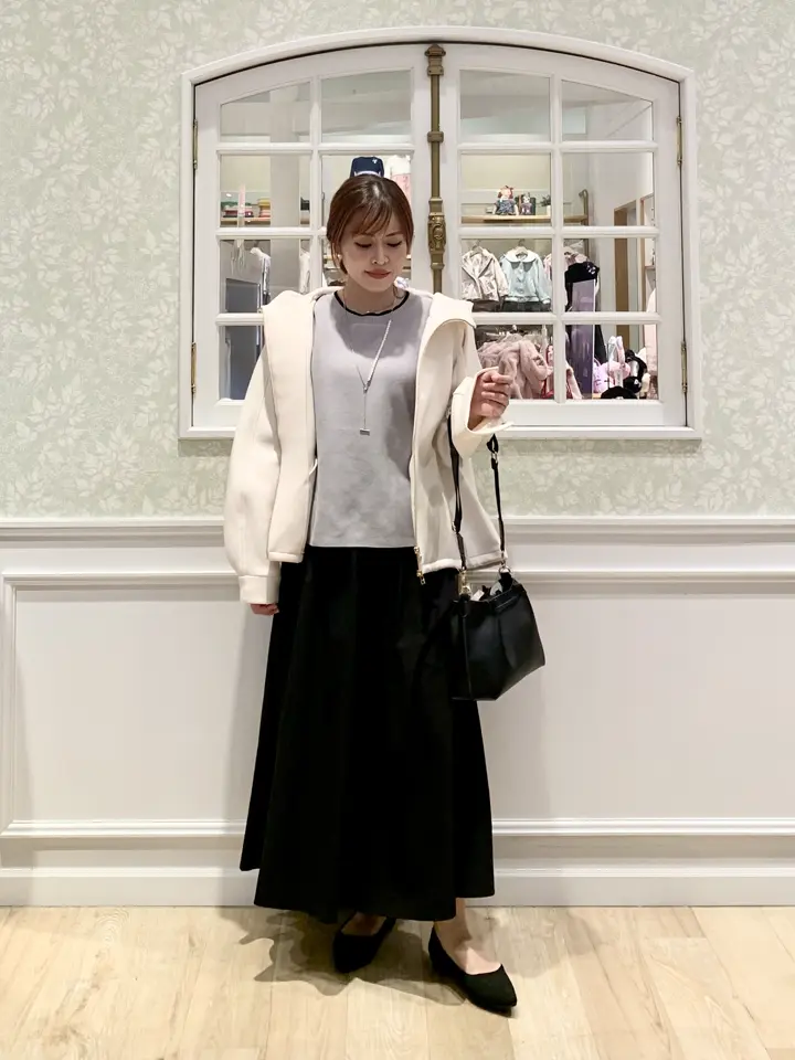 ANY MIHO コーディネート画像