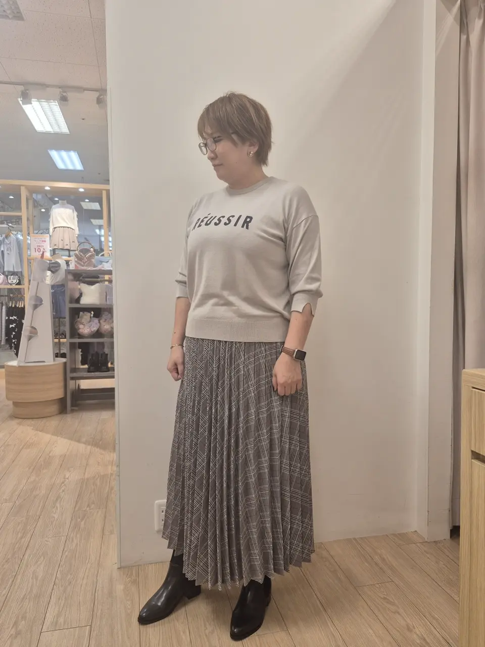 ANY 柴田 コーディネート画像