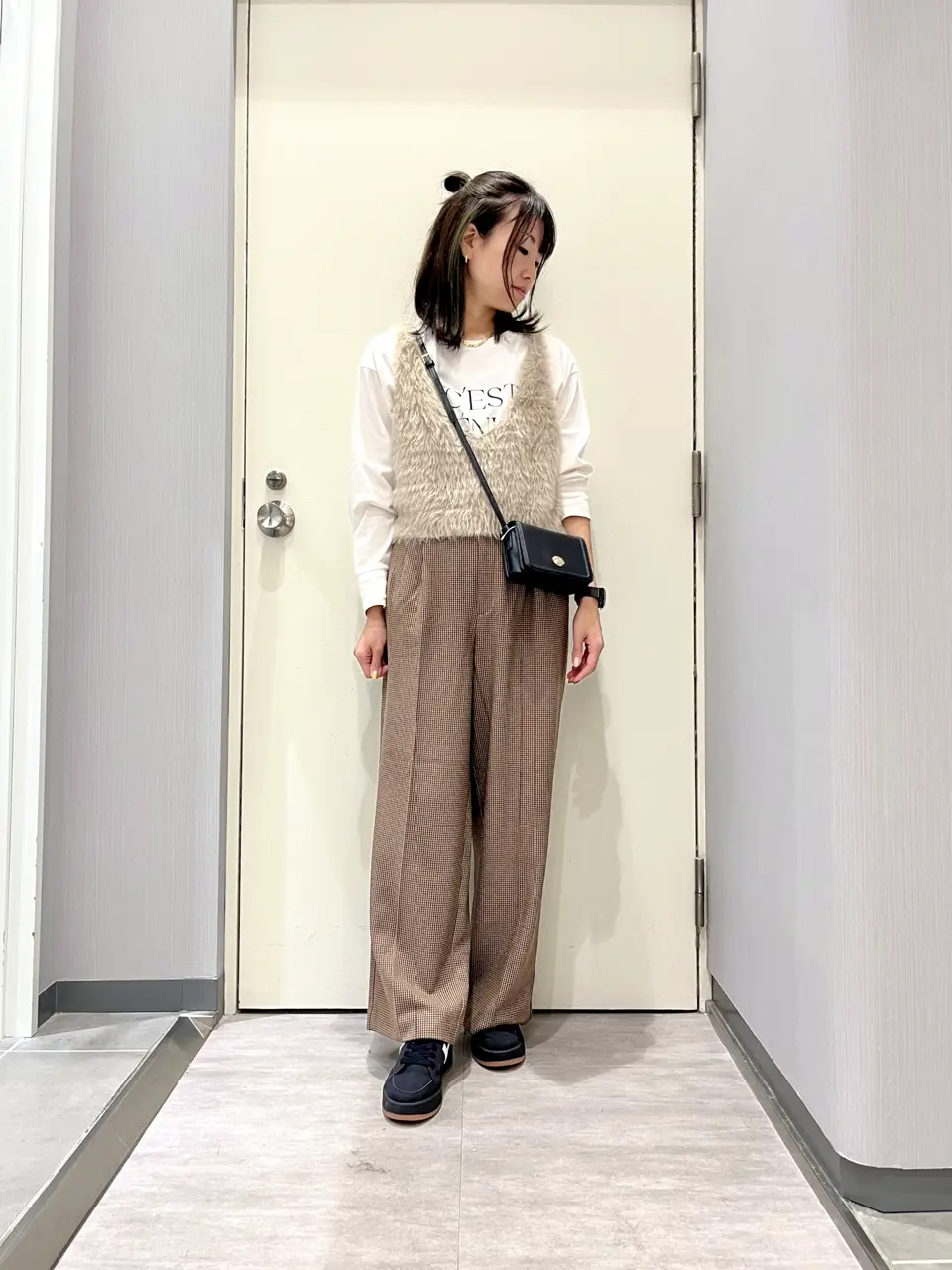 ANY 金井 コーディネート画像