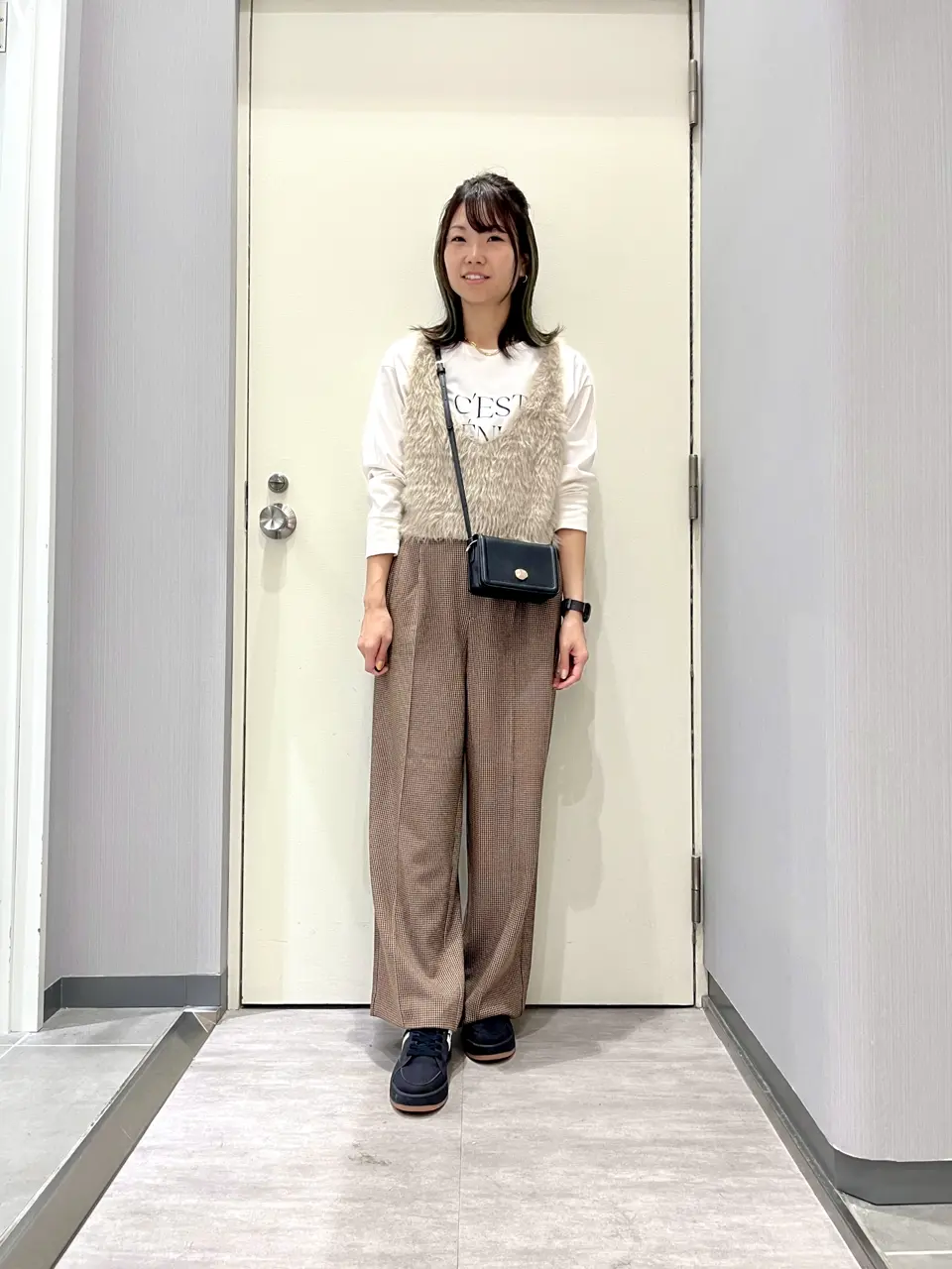 ANY 金井 コーディネート画像