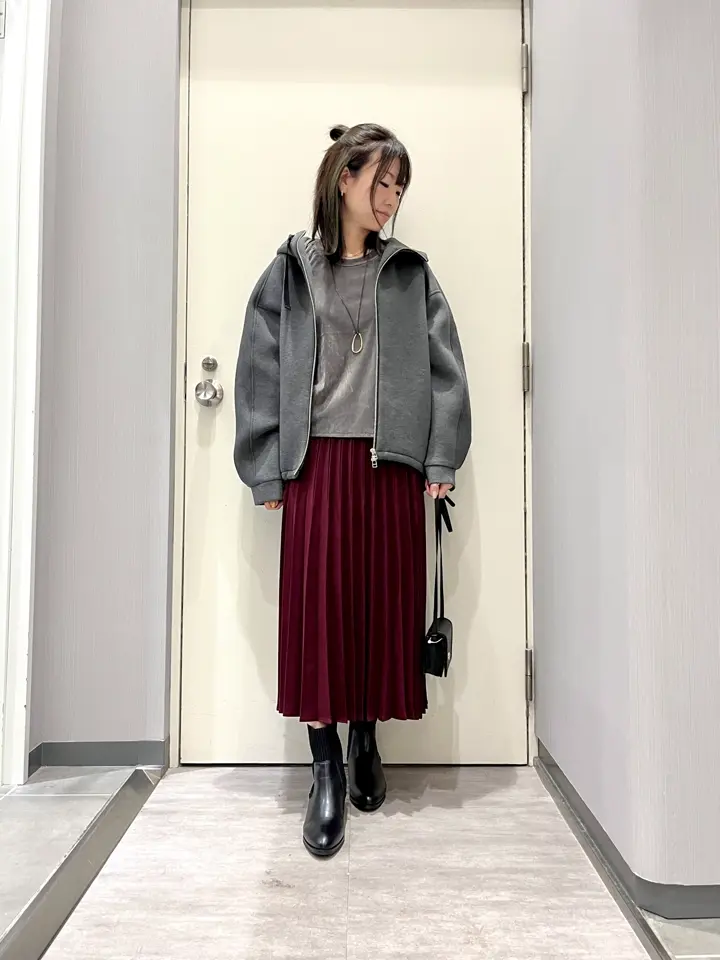 ANY 金井 コーディネート画像