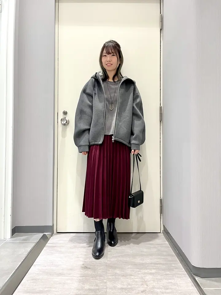 ANY 金井 コーディネート画像