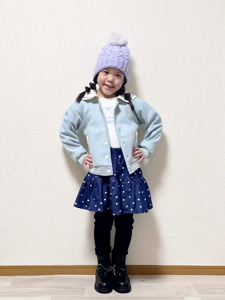 ANY MIKA コーディネート画像