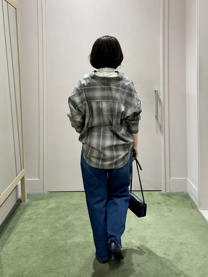 ANY フジコ コーディネート画像