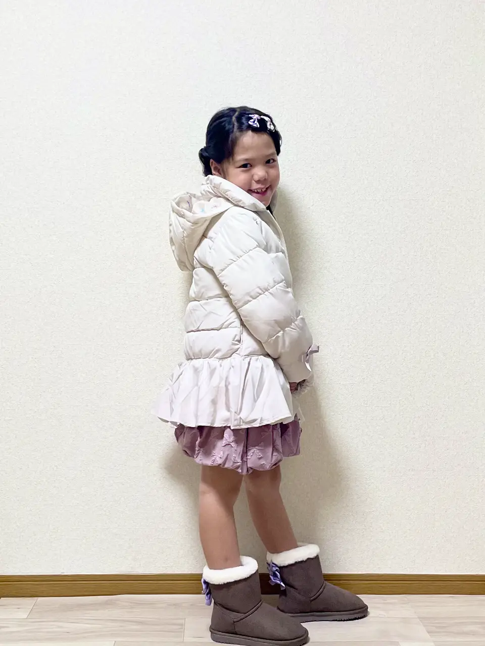 ANY MIKA コーディネート画像