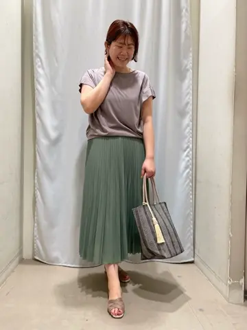 ANY 林 コーディネート画像