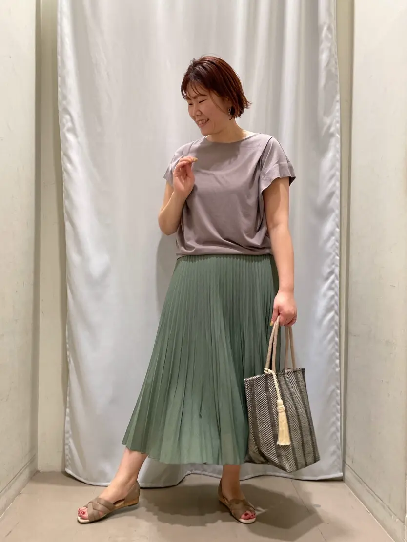 ANY 林 コーディネート画像