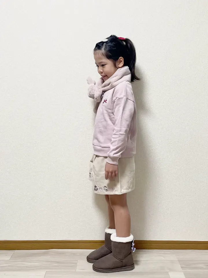 ANY MIKA コーディネート画像