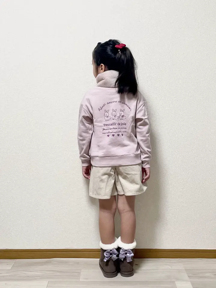 ANY MIKA コーディネート画像