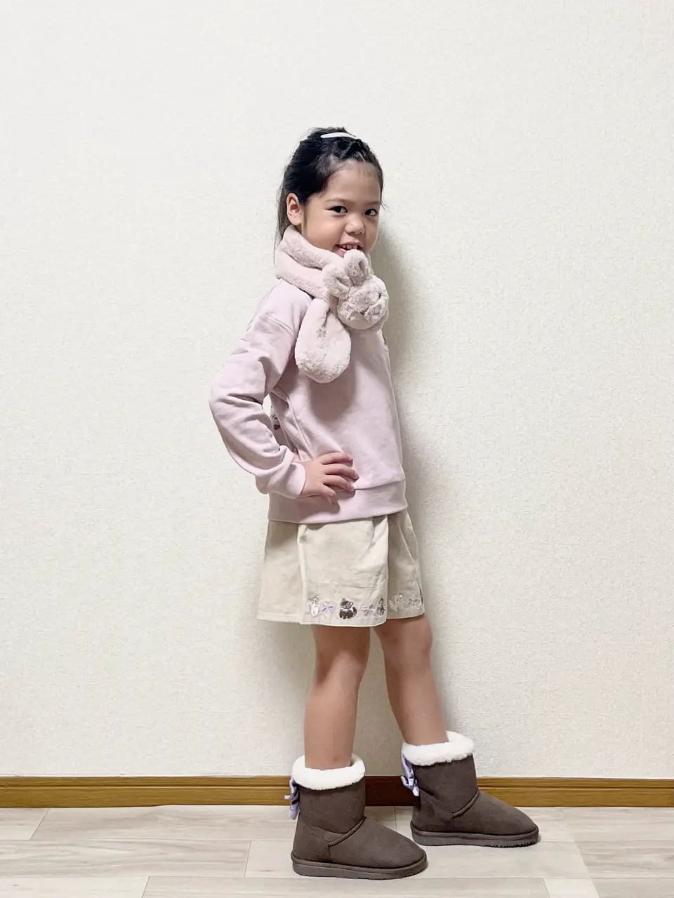 ANY MIKA コーディネート画像