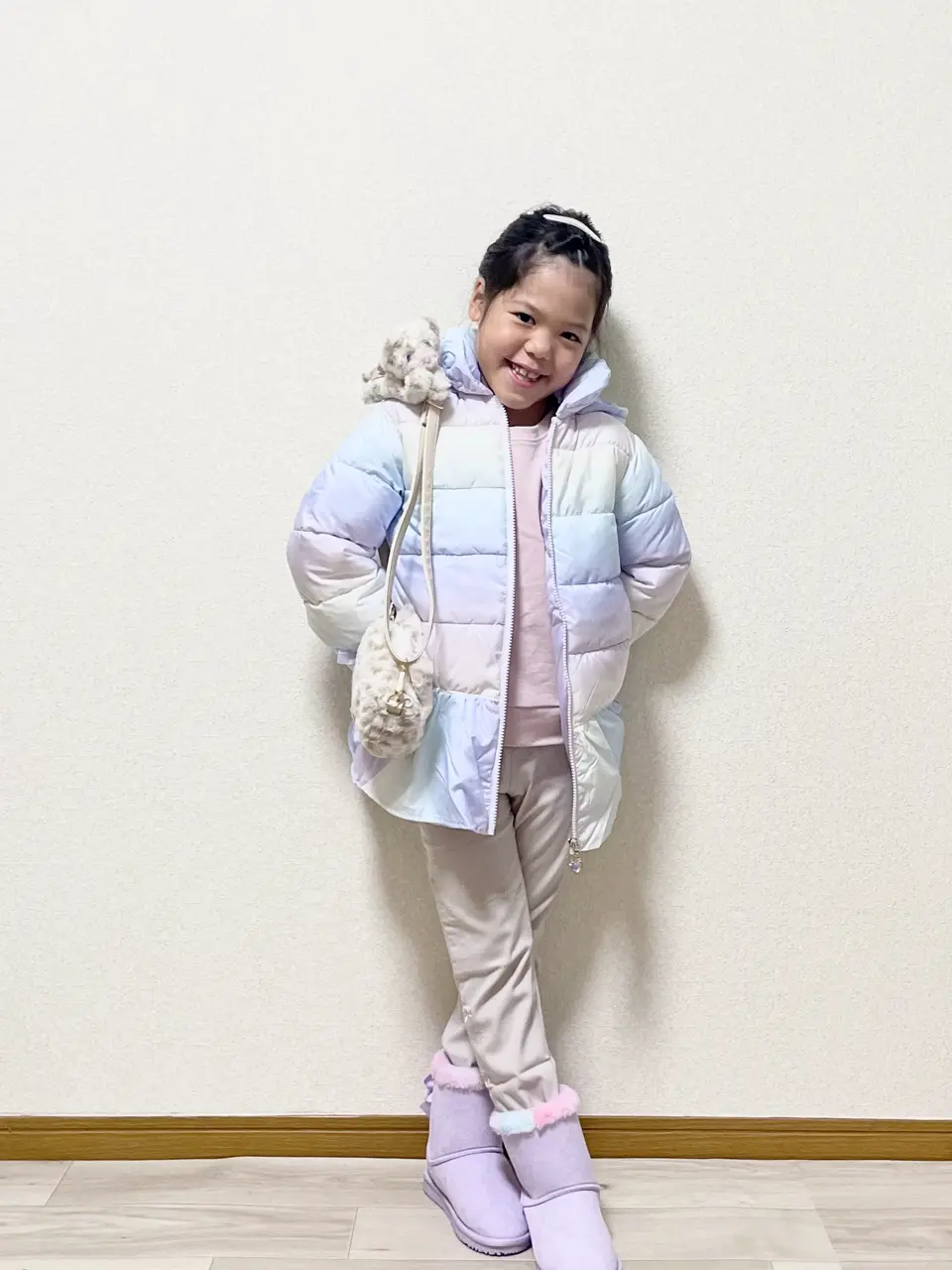 ANY MIKA コーディネート画像