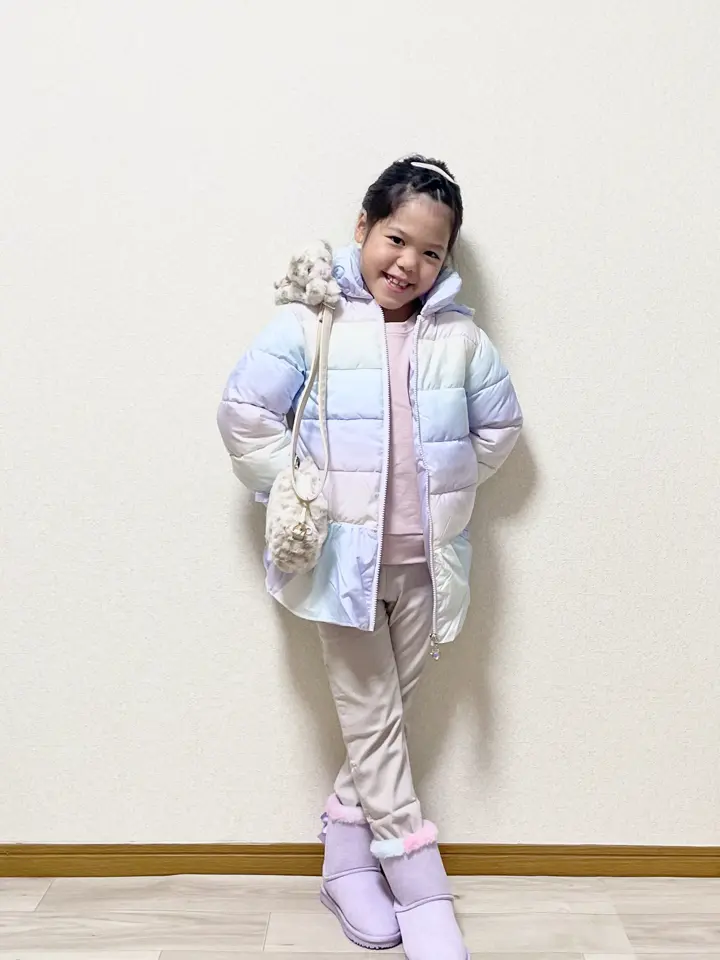 ANY MIKA コーディネート画像