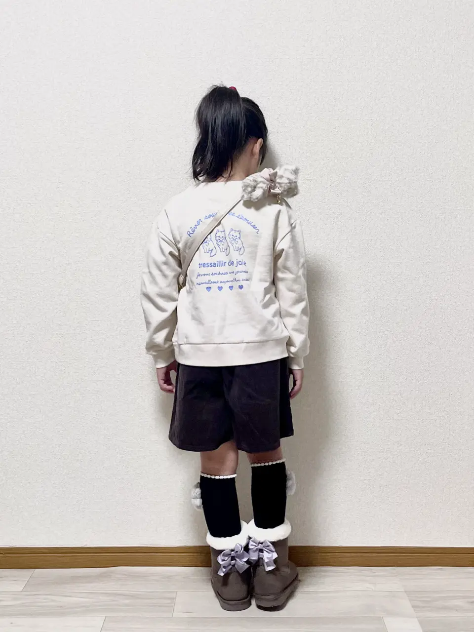 ANY MIKA コーディネート画像