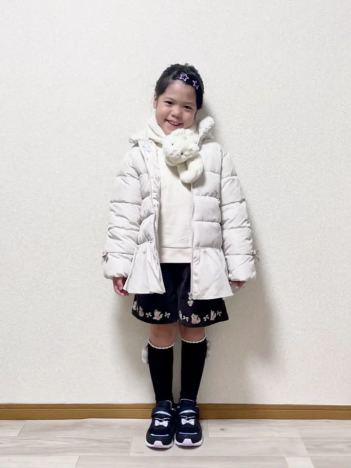 ANY MIKA コーディネート画像