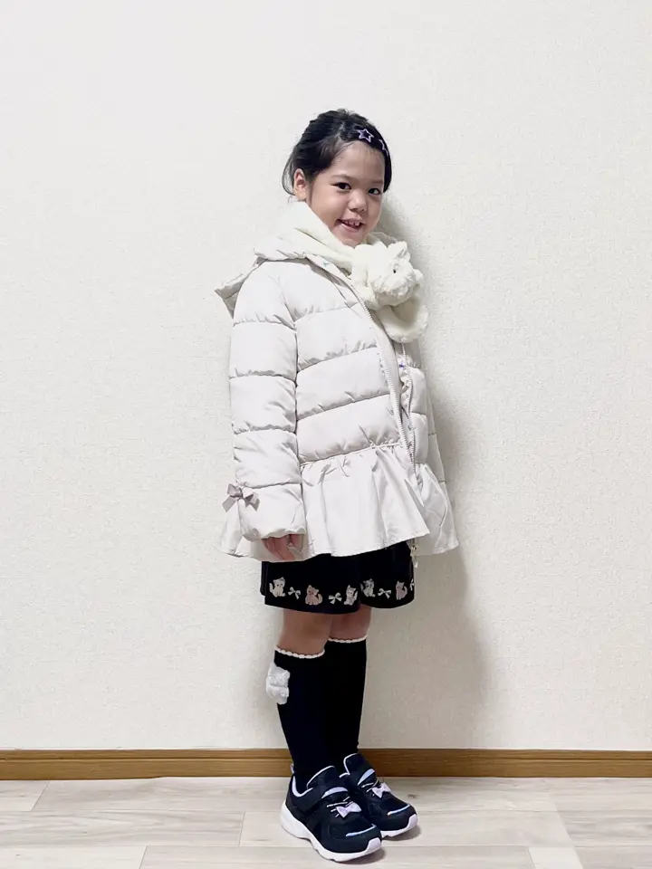 ANY MIKA コーディネート画像