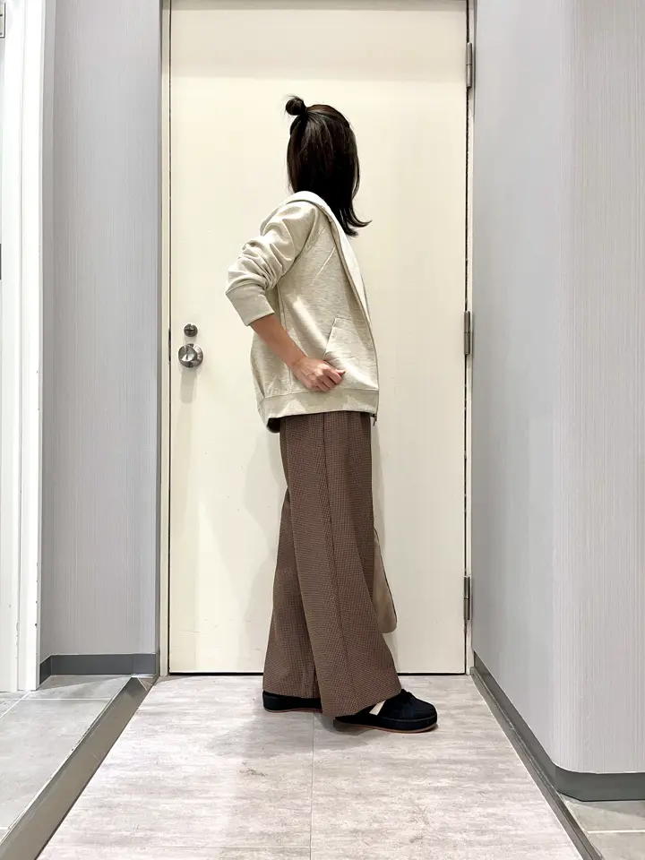 ANY 金井 コーディネート画像