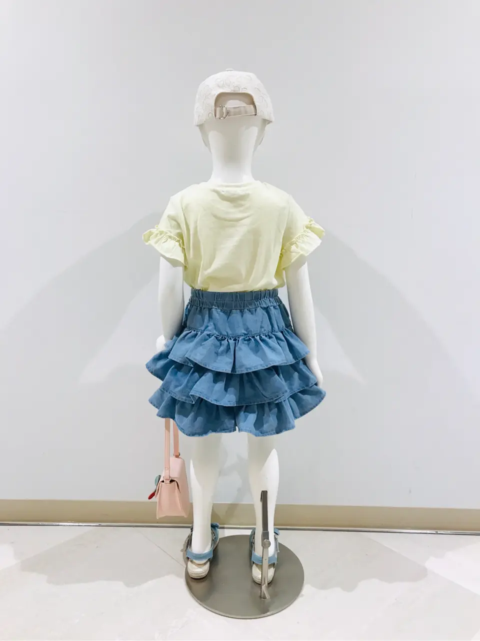 ANY 田口 コーディネート画像