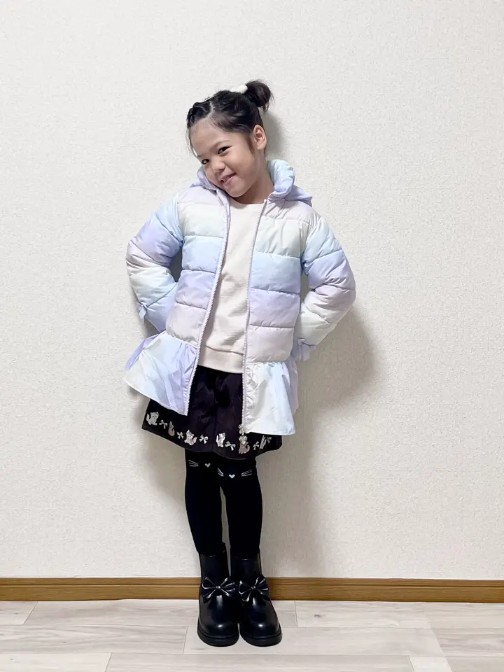 ANY MIKA コーディネート画像