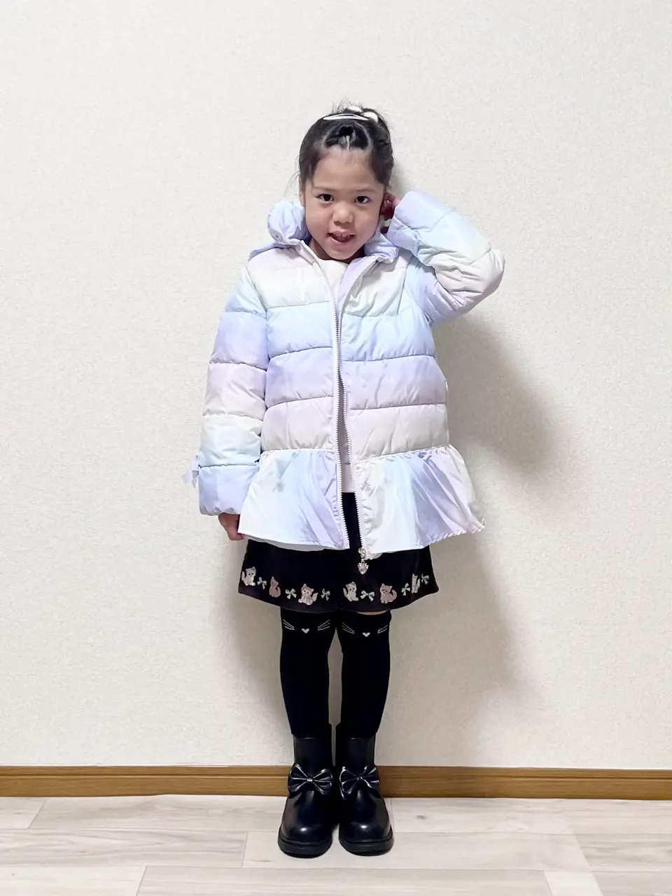 ANY MIKA コーディネート画像