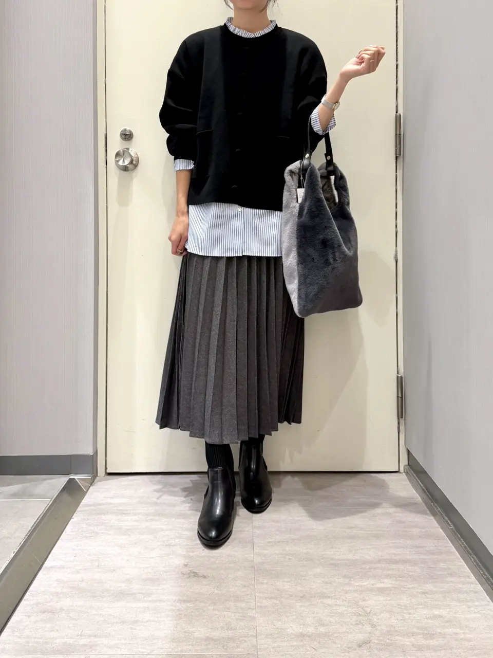 ANY 金井 コーディネート画像