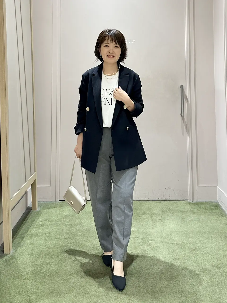 ANY フジコ コーディネート画像