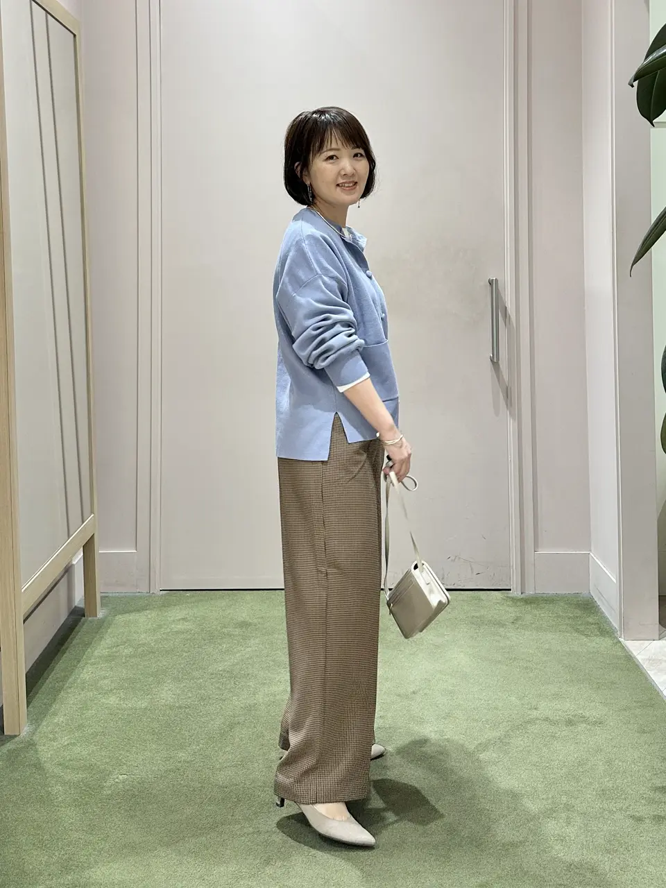 ANY フジコ コーディネート画像