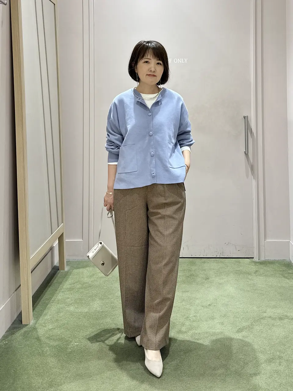 ANY フジコ コーディネート画像