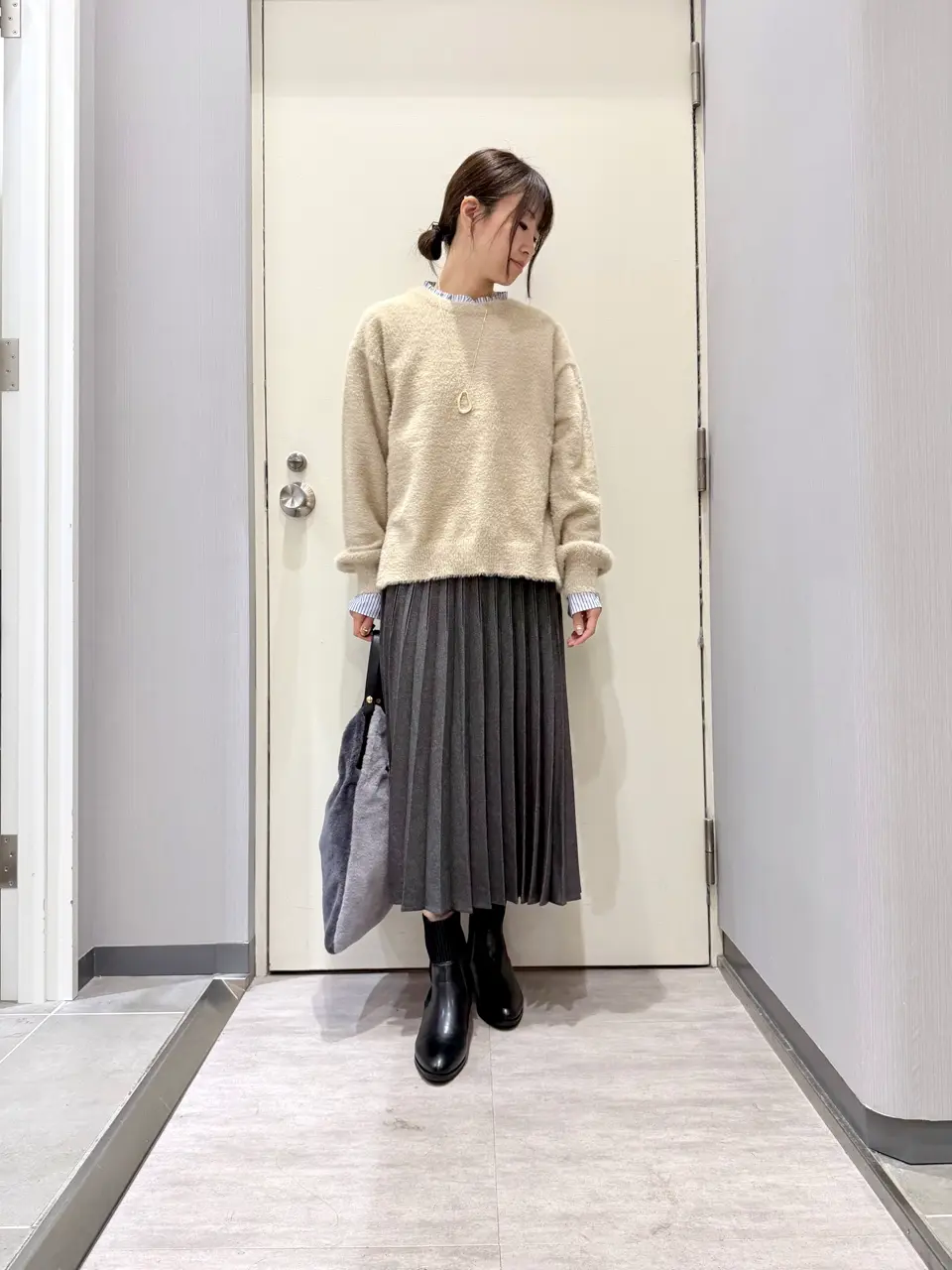 ANY 金井 コーディネート画像