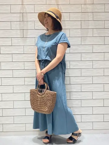 ANY iku コーディネート画像