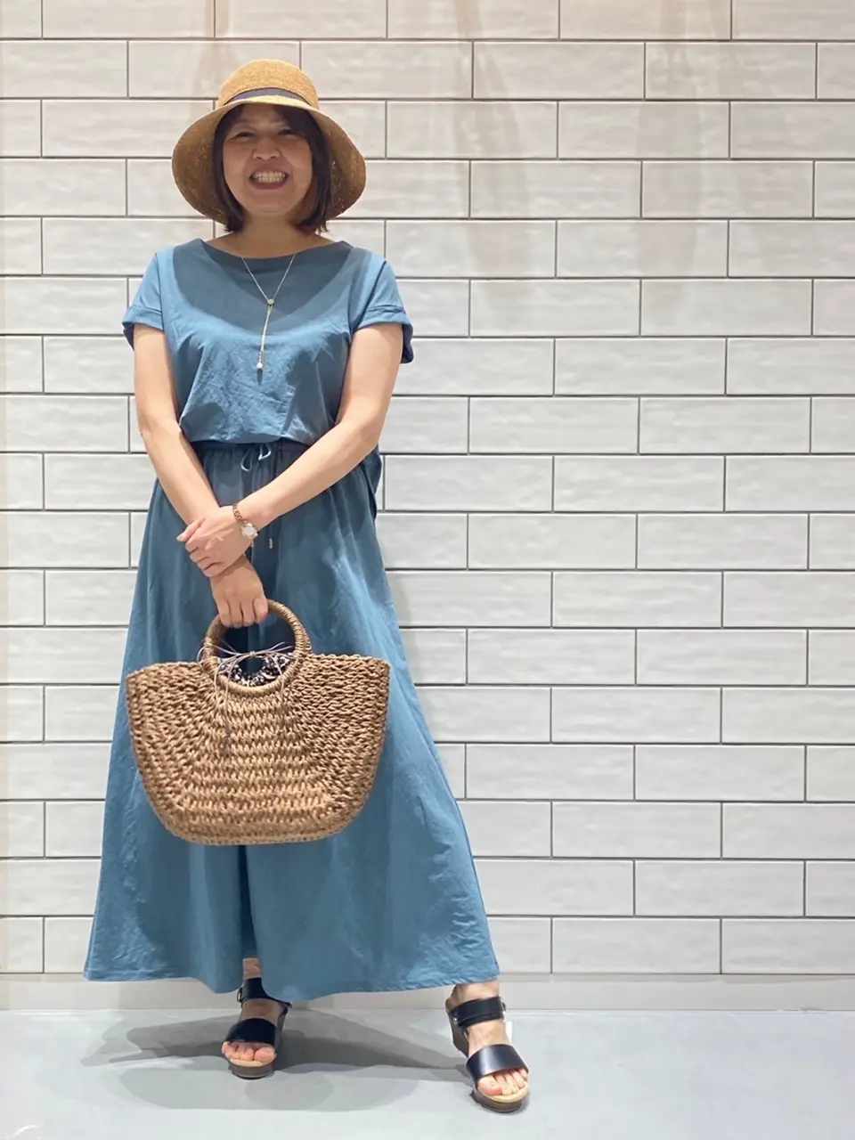 ANY iku コーディネート画像