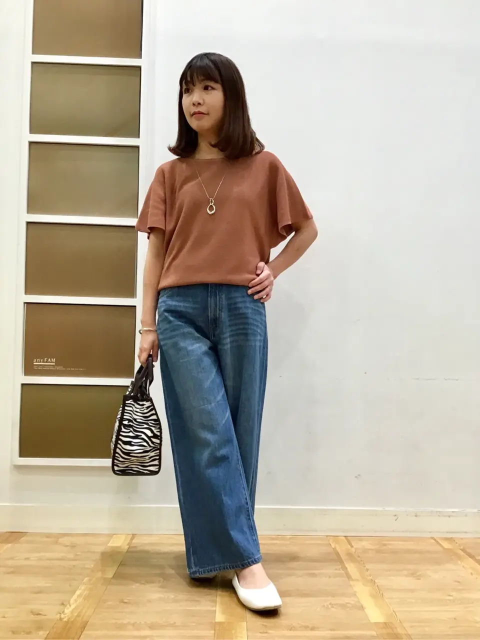 ANY 津野 コーディネート画像